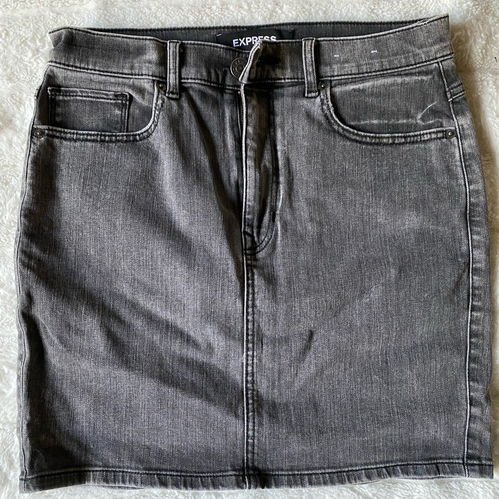 Express Women's Gray Denim Skirt